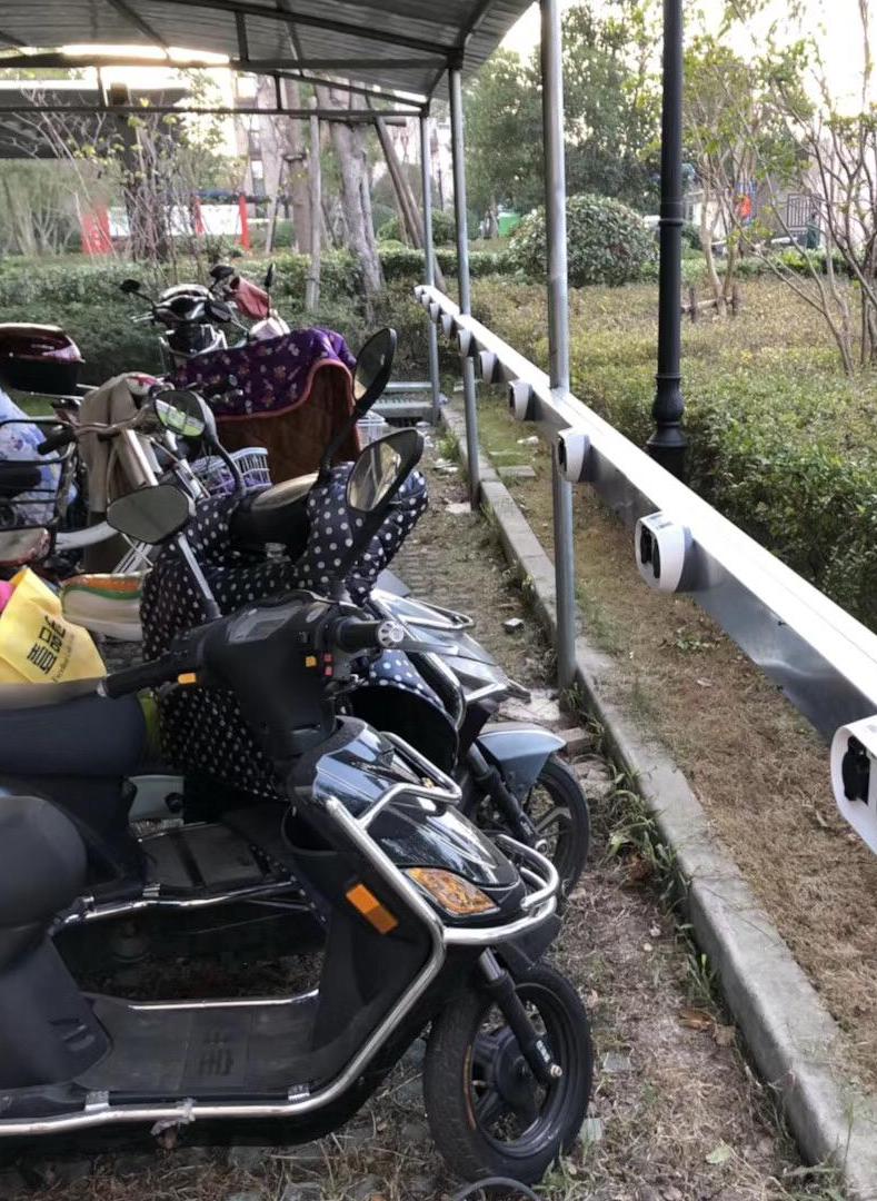 充满电动车要几度电